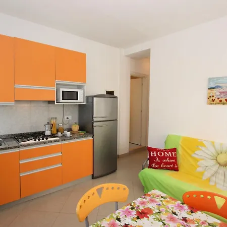 Two-bedroom Flat By The Διαμέρισμα *